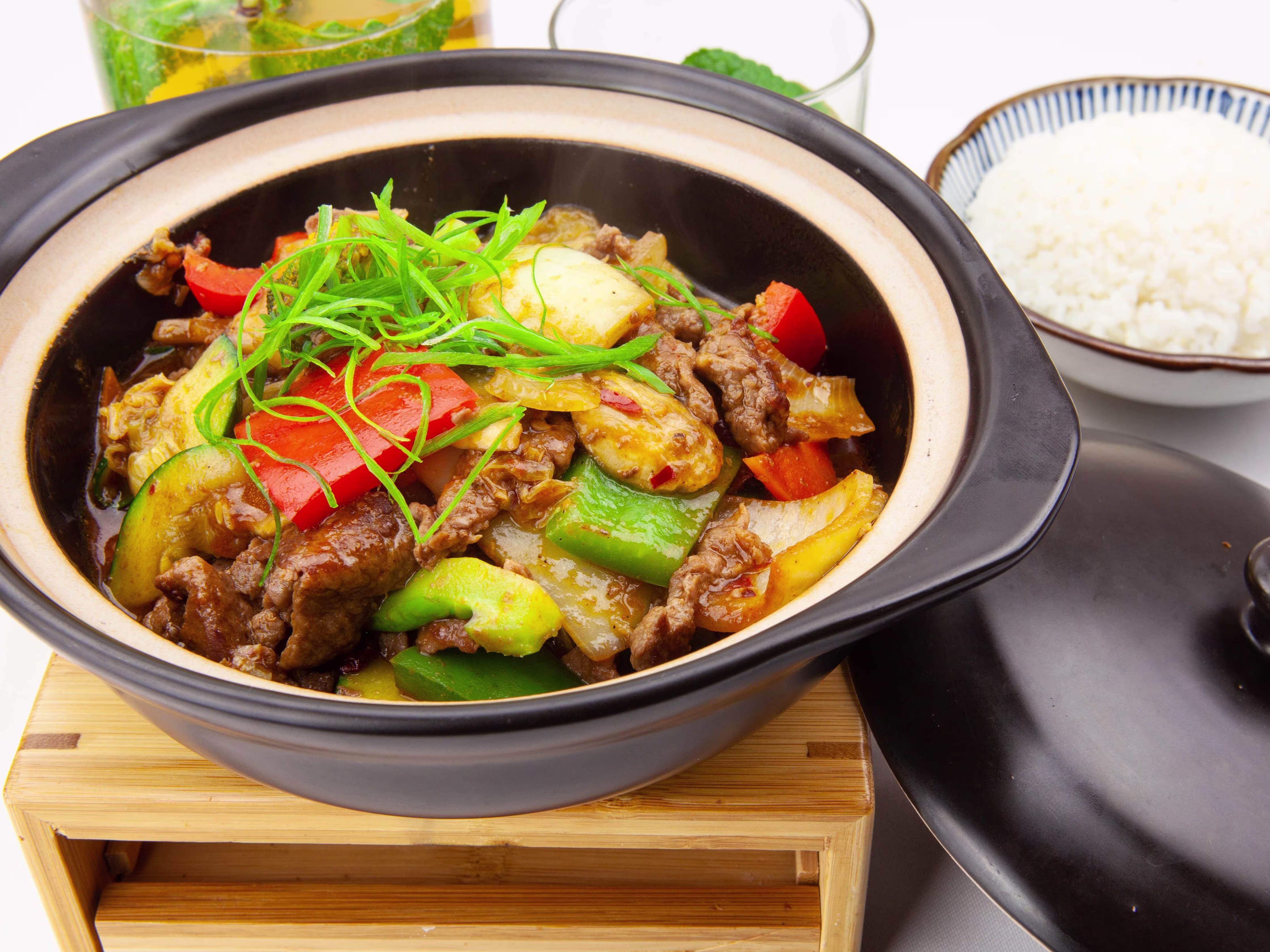 Hot Bowl mit Rindfleisch