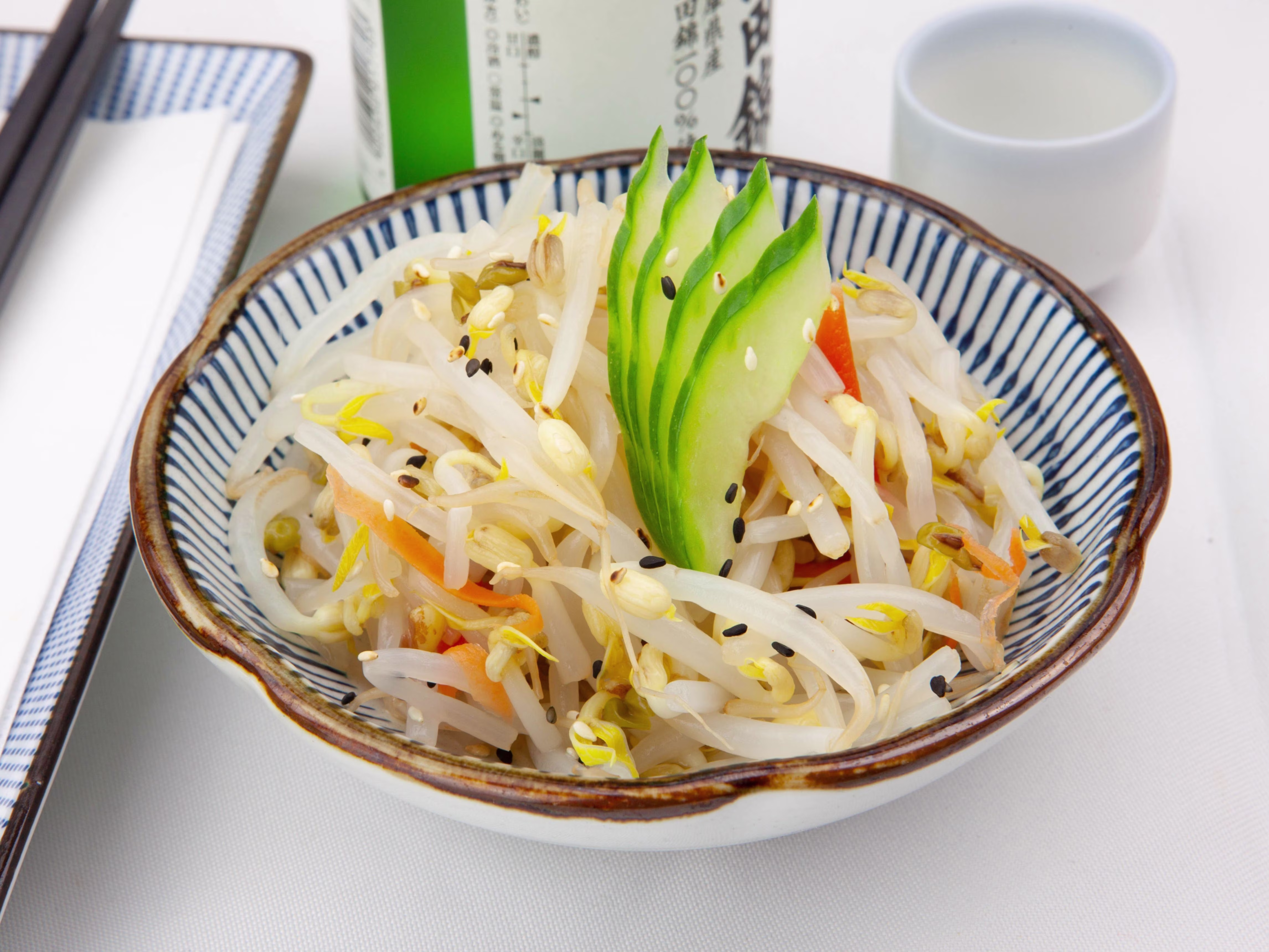 Moyashi Salat