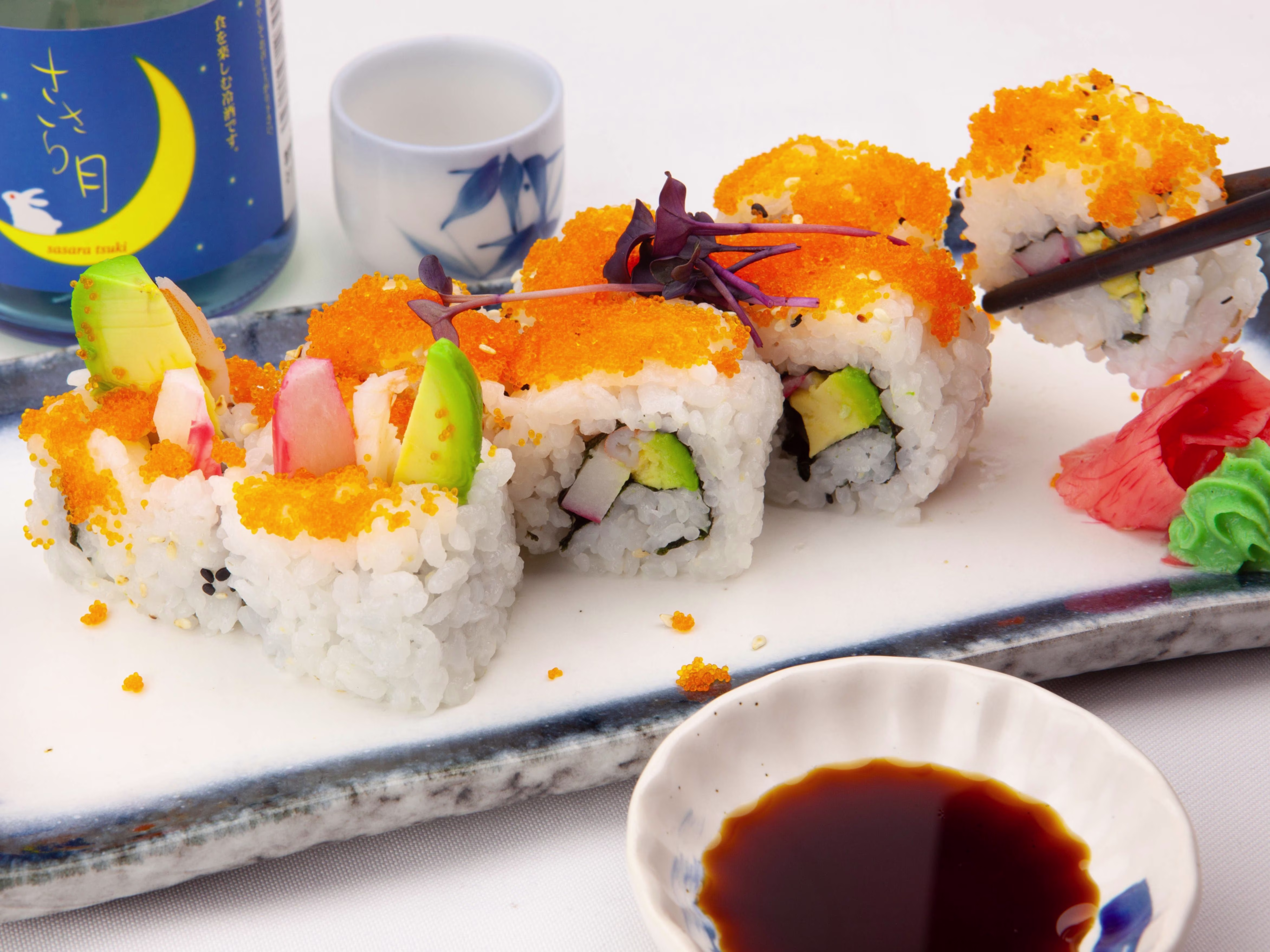 California Masago Roll