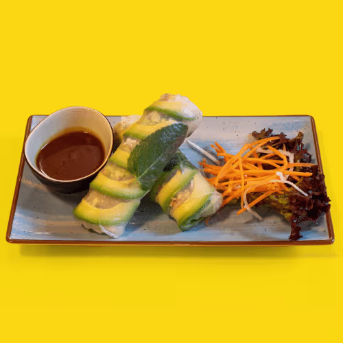 Gỏi Cuốn Bơ: Sommerrollen mit Avocado (2 Stück)