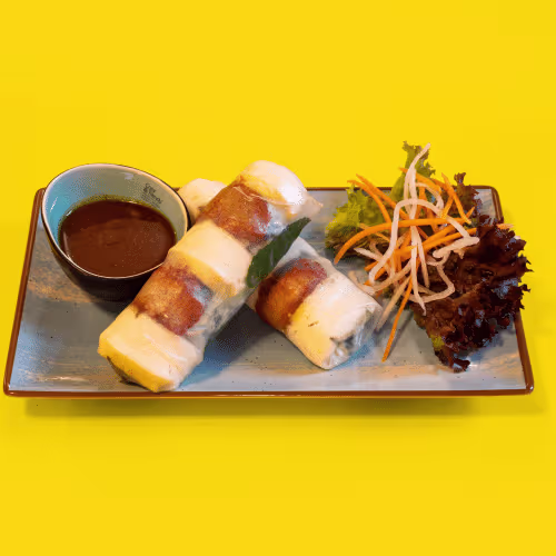 Gỏi Cuốn Đạm: Sommerrollen mit Sojastreifen und Tofu (2 Stück)