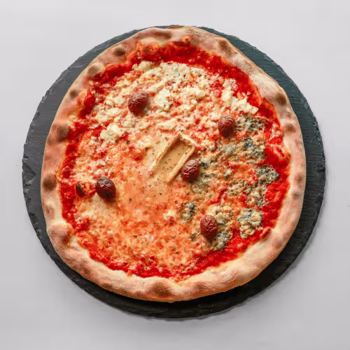 Pizza Quattro Formaggi