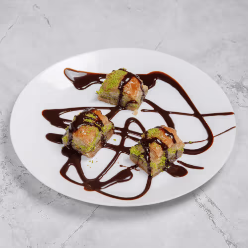Baklava (3 Stück)