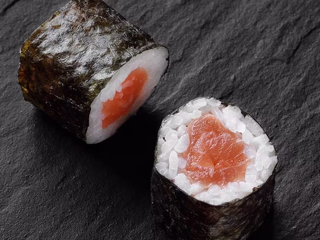 Sake Maki (9 Stück)