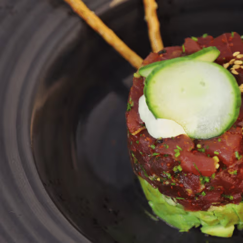 Tuna tartare salad