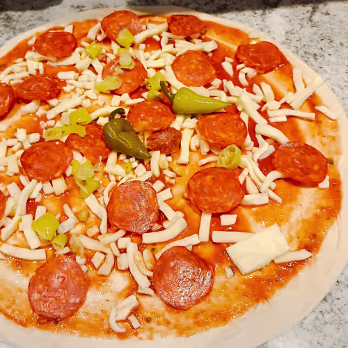 Pizza Diavolo (scharf)
