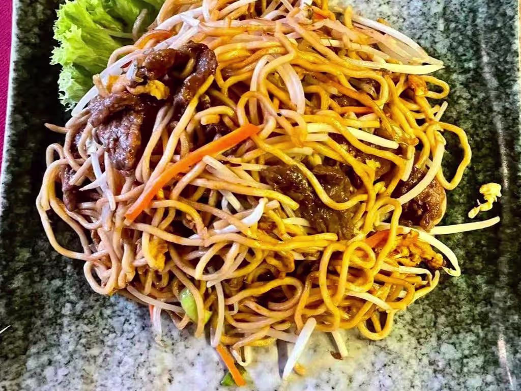 Homemade Noodles mit Huhn