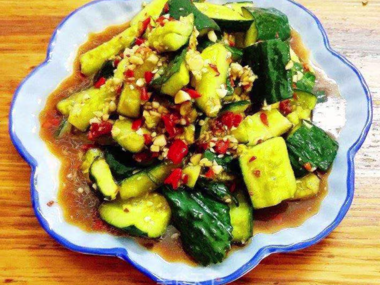 Spicy Cucumber Salad (leicht scharf)