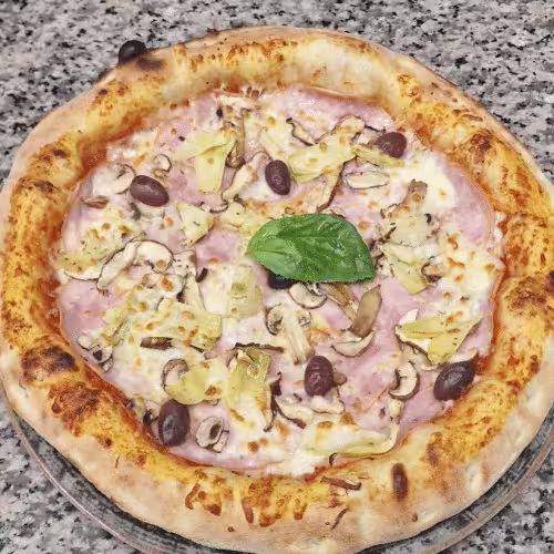 Capricciosa Pızza