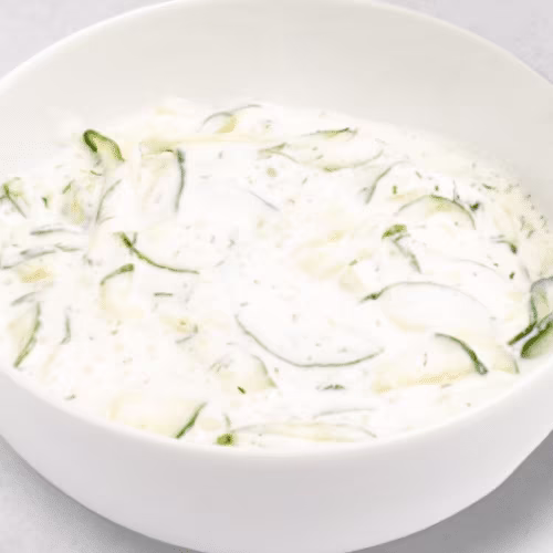 Rahm-Gurkensalat