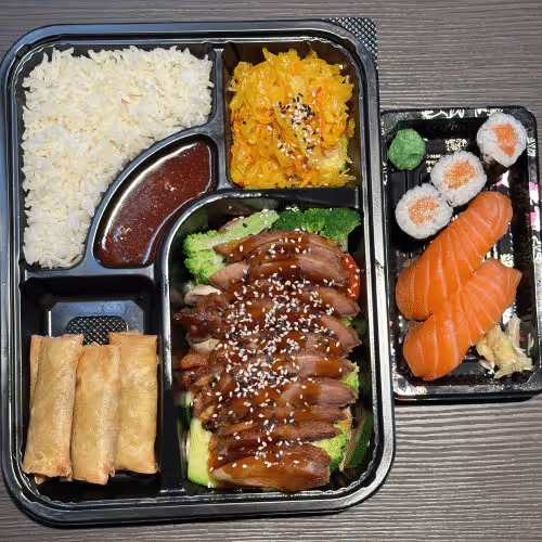 Agamo Bento (knusprige Ente)