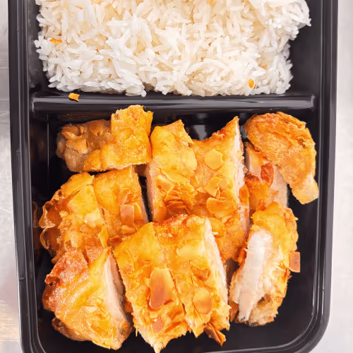 H10a  Knuspriges Huhn mit Mandelsplittern