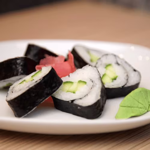 6 Stück Gurken Maki