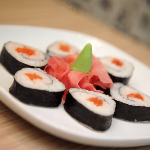6 Stück Lachs Maki