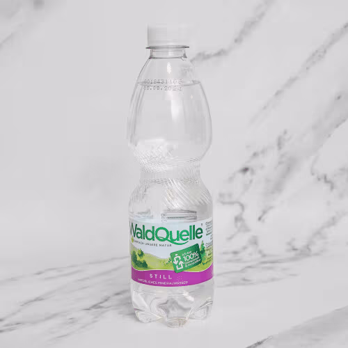 Mineralwasser still 0,5l