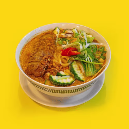 Cary Hoàn Kim: Curry-Nudelsuppe mit Udonnudeln