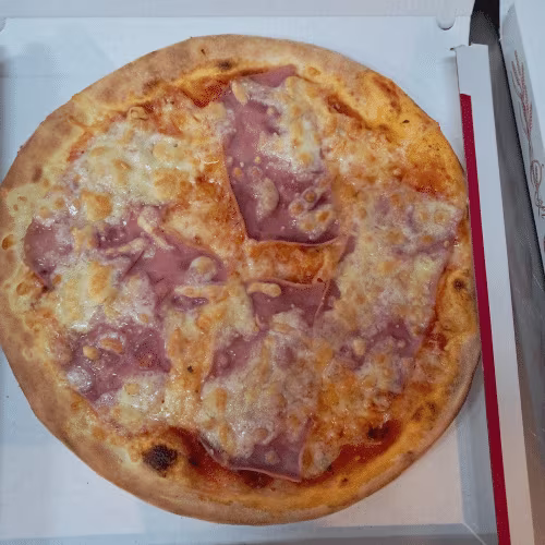 Pizza Lavamba