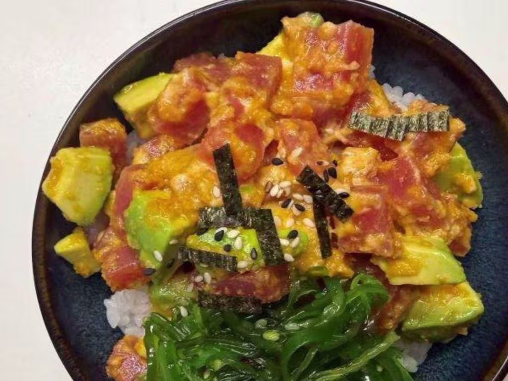 Avocado Tuna Salat