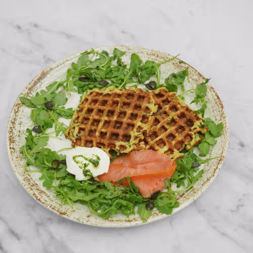 Zucchini Waffeln mit Lachs, 240g