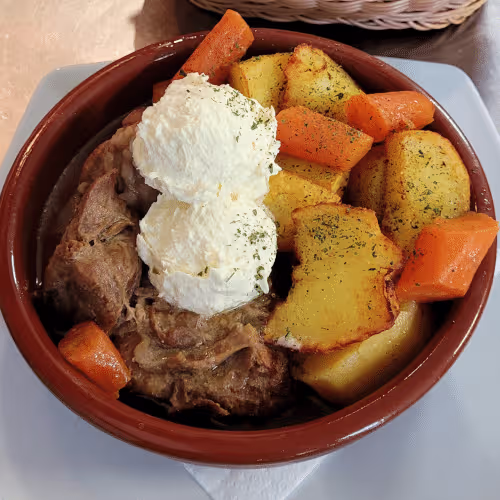 Teletina ispod saca - Kalbsbraten nach Art des Hauses