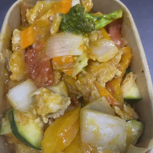 Thai Rot Curry mit Hühnerfleisch