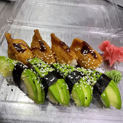 Tofu Avocado Sushi (8 Stück)