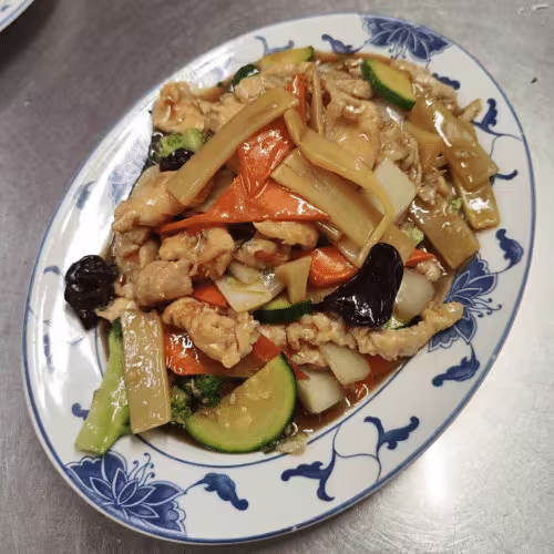Hühnerfleisch mit Wokgemüse