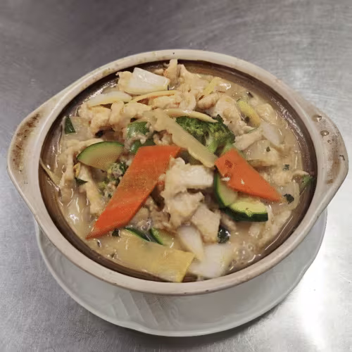 Huhn mit Kokosmilch nach Thai Art (scharf)