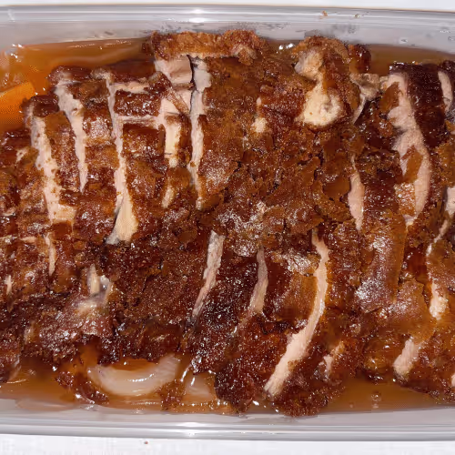 Ente mit frischer Ananas