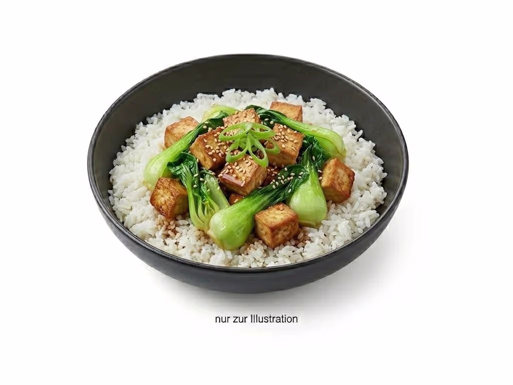 Reisschale Tofu und Pakchoi