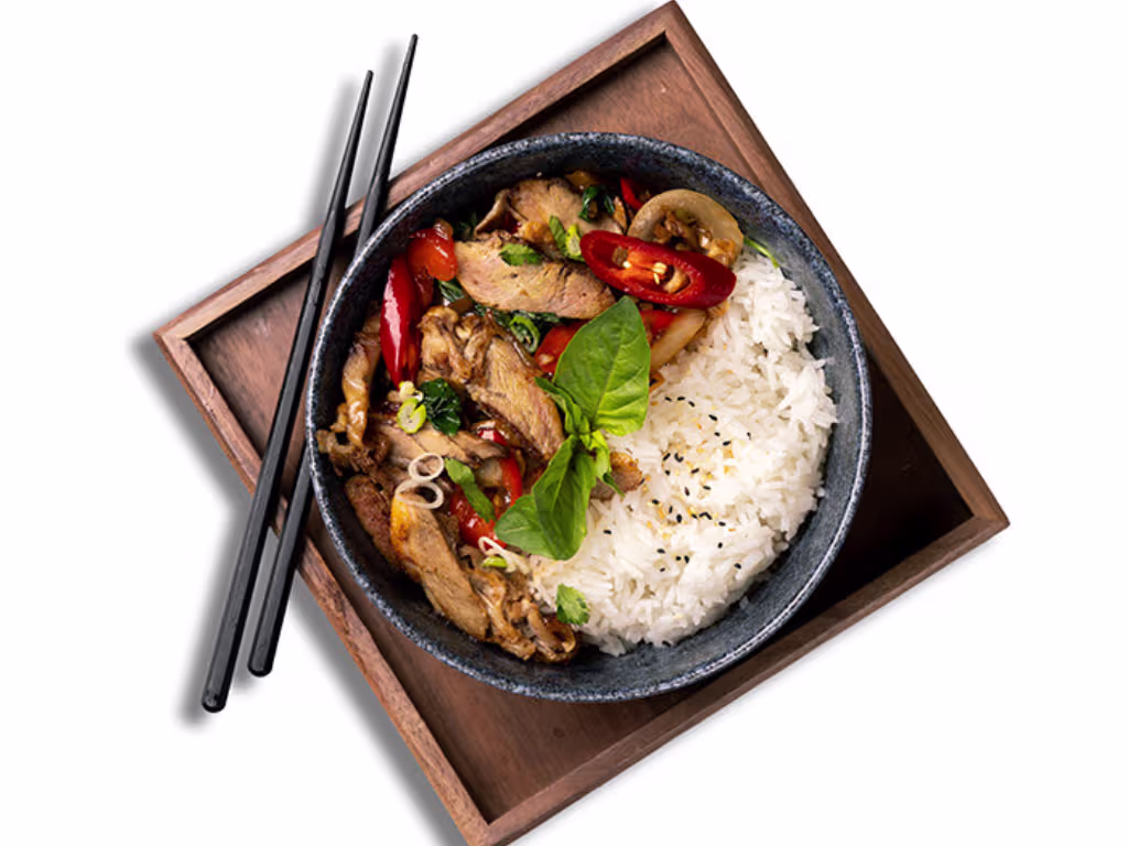 Reisschale Chili Ente und Thaibasilikum