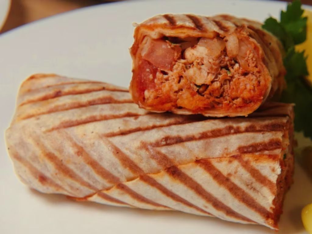 Tantuni Cheddar und Coca-Cola