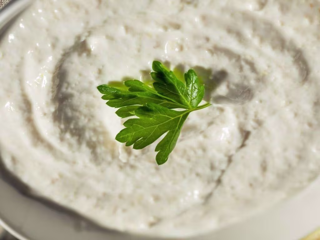 Homemade Knoblauchsauce