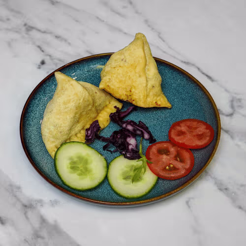 Vegetable Samosa (2 Stück)