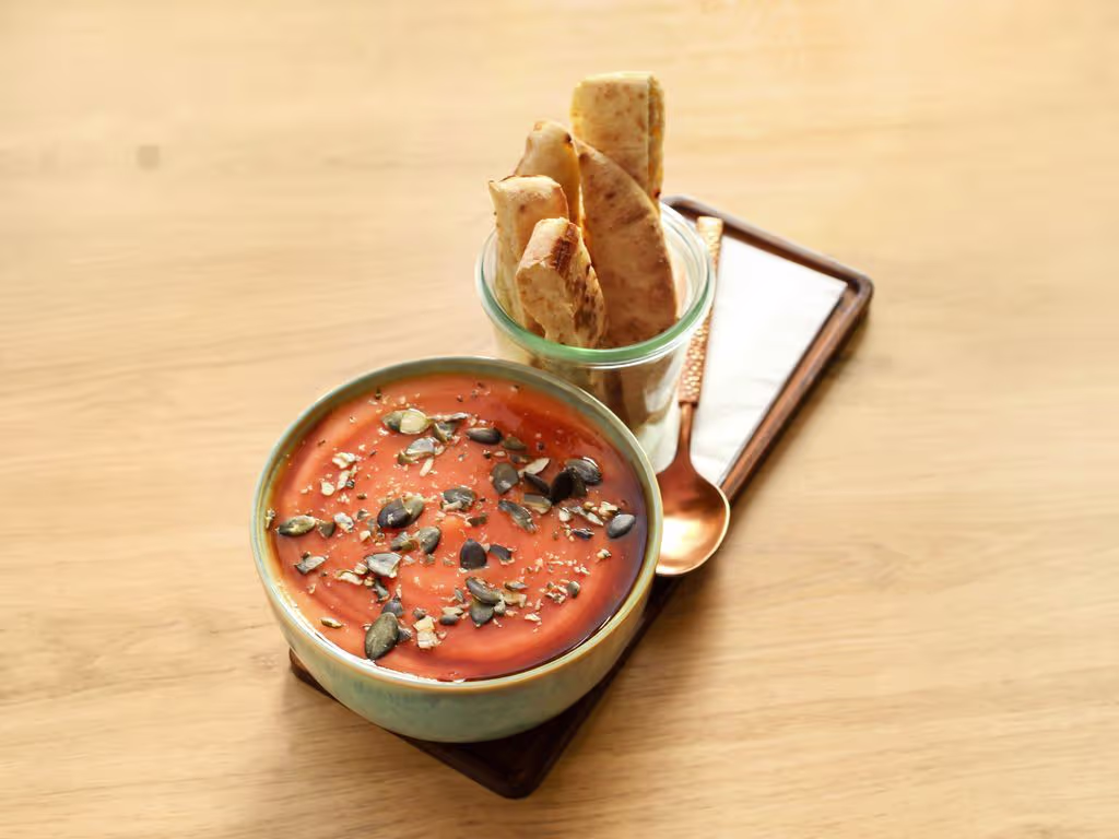 Pumpkin & red pepper cream soup