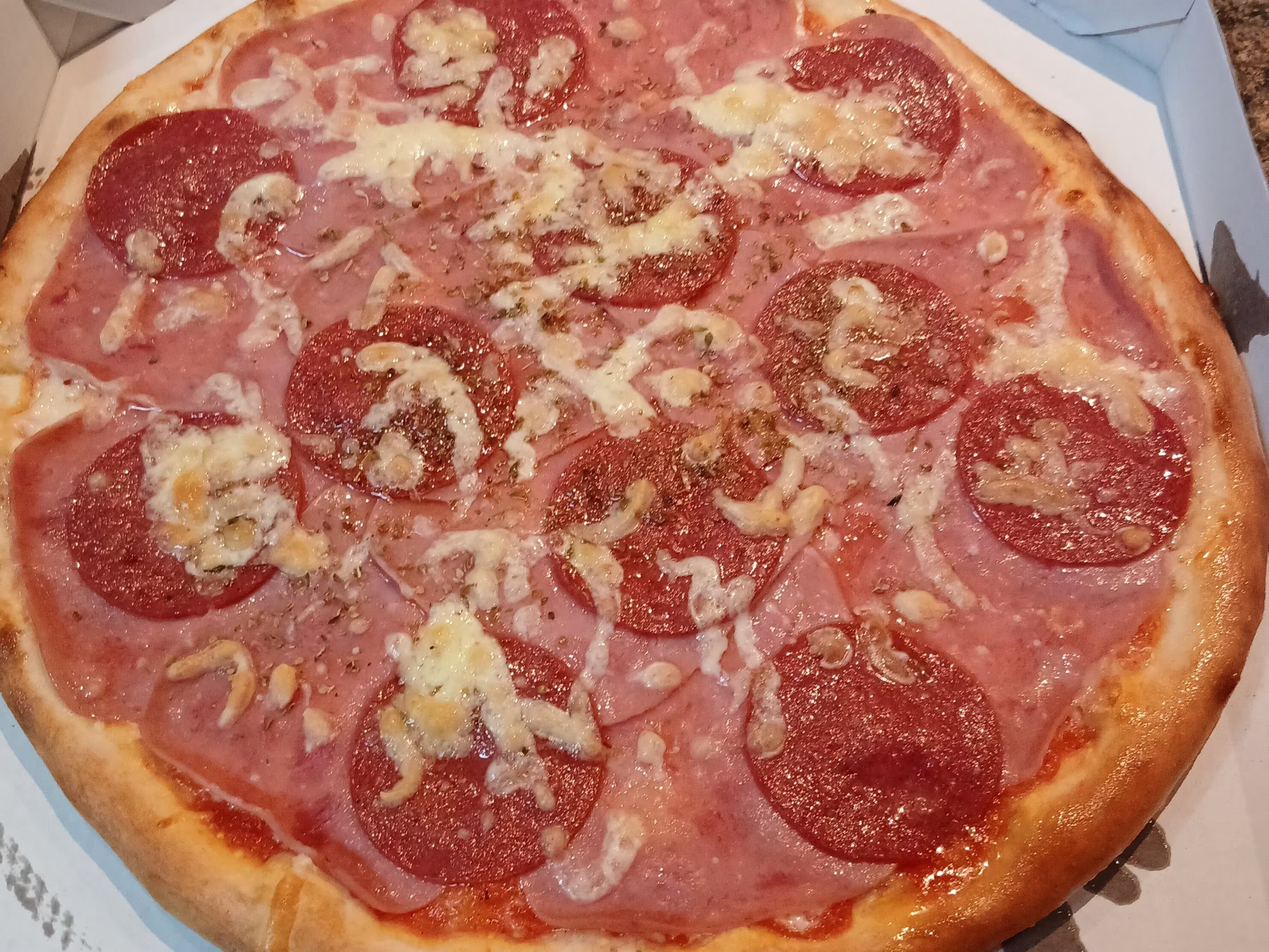 Pizza Toscana