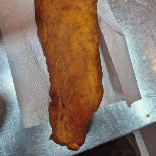 Langos mit Weichkäse