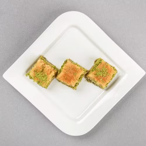 Baklava (3 Stück)