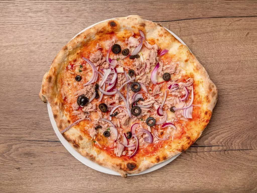Pizza Tonno