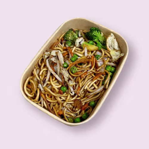 Gebratene Nudeln Chop Suey