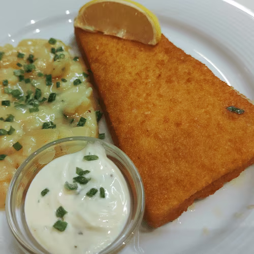 Panierter Seelachs Kartoffelsalat