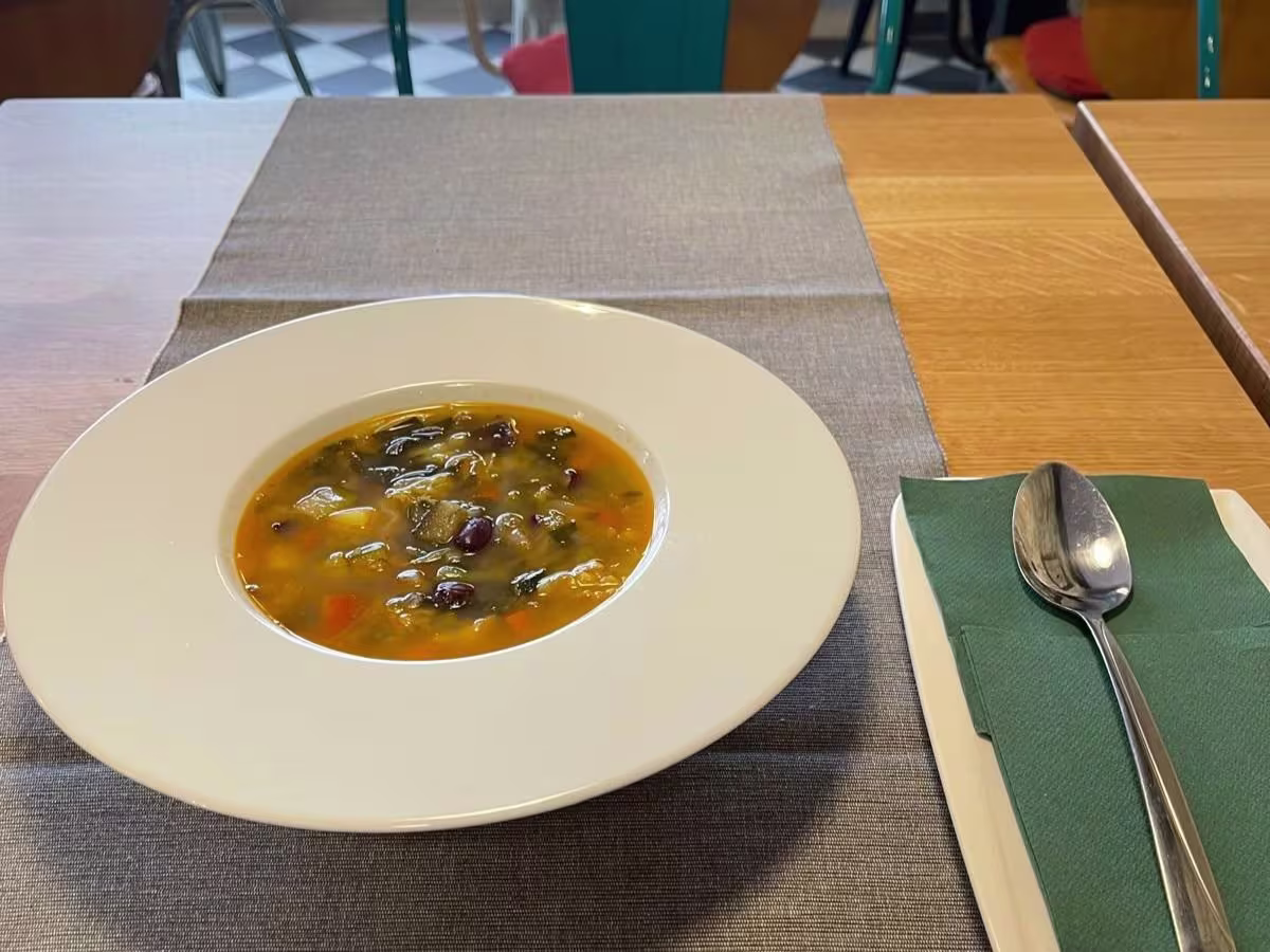 Minestrone Suppen