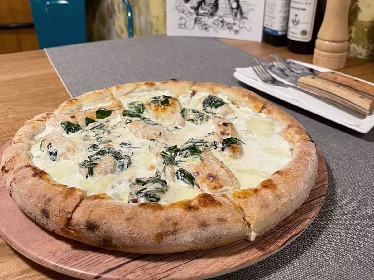Pizza Pollo e Spinaci
