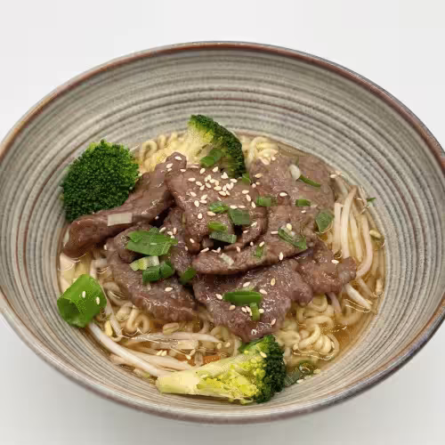 Ramen Nudelsuppen mit Bulgogi Rindfleisch (scharf)
