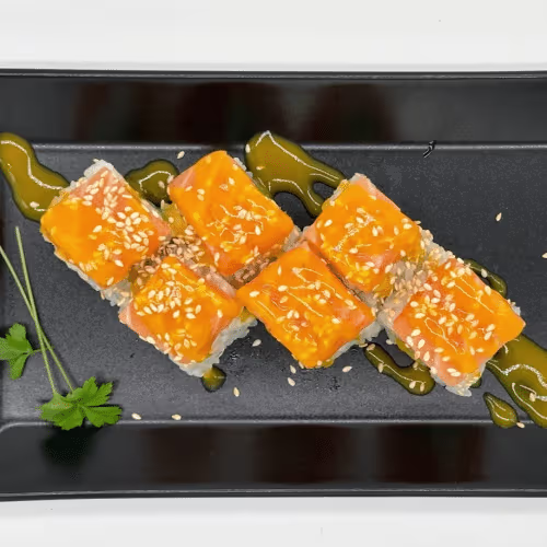 Lachs-Mango-Avocado Maki (6 Stück)