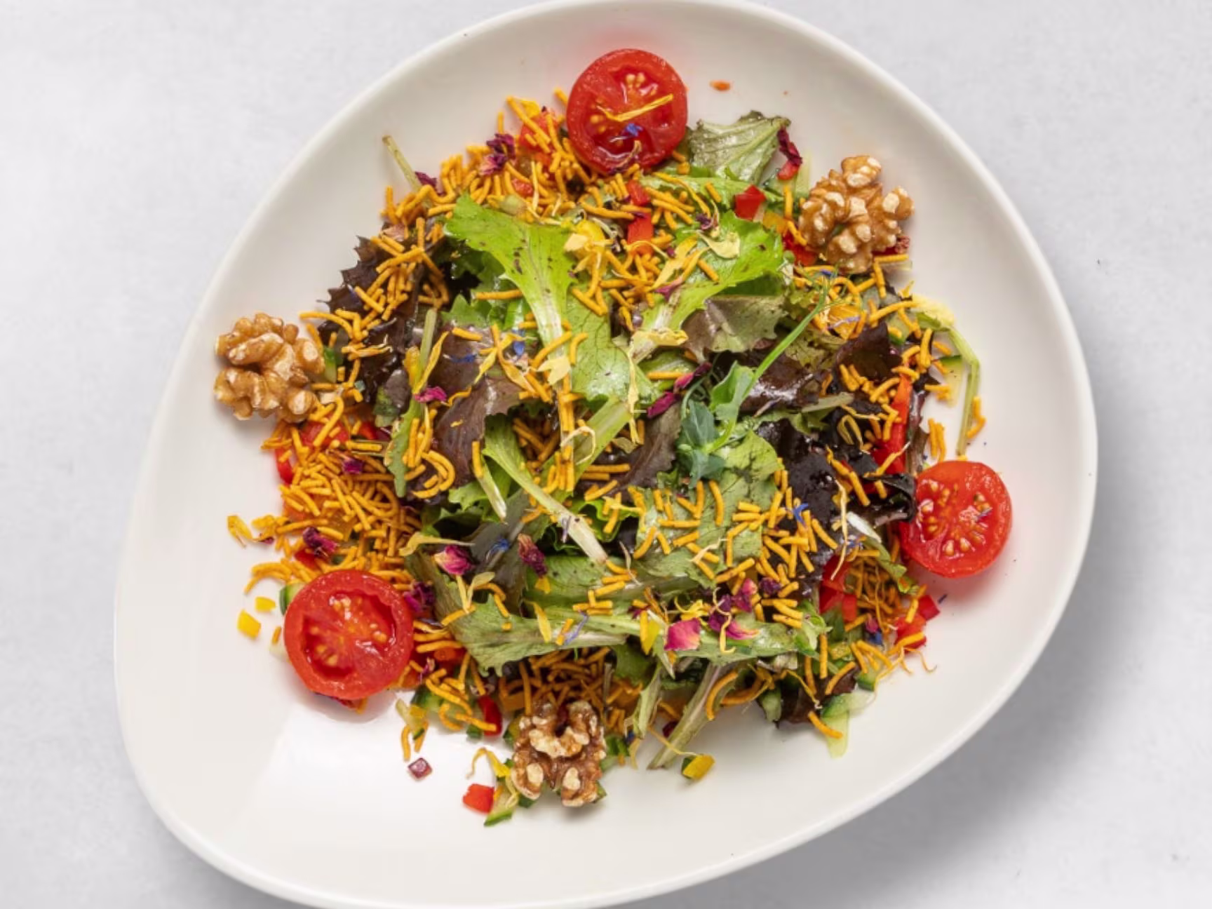 Blattsalat mit Mango-Clementin Dressing