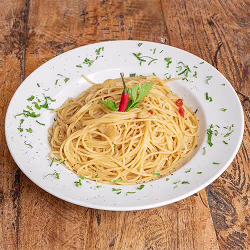Spaghetti all Aglio e Olio e Peperoncini