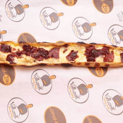 Pastirmali Pide (L)
