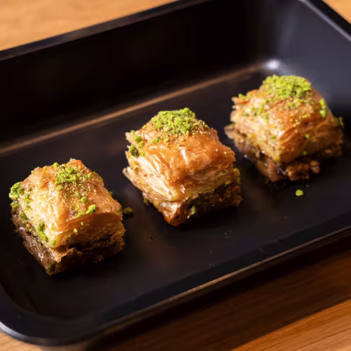 Kare Baklava