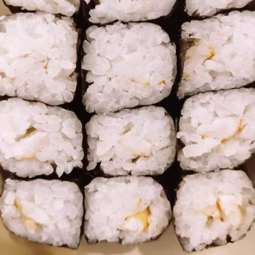 Ebi Maki mit Shrimps (18 Stück)